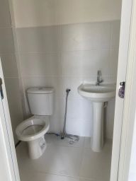 https://img.olx.com.br/thumbs256x256/28/286570280168121.jpg