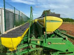 Título do anúncio: Implemento Agricola John Deere 1113 Usado