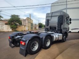 https://img.olx.com.br/thumbs256x256/28/288554135937258.jpg
