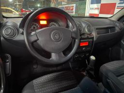 https://img.olx.com.br/thumbs256x256/28/288589167445829.jpg