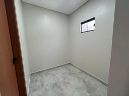 https://img.olx.com.br/thumbs256x256/28/288632434344363.jpg