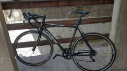 Título do anúncio: Bicicleta Speed Oggi Velloce 700 (garfo carbono) - tamanho 52"