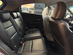 https://img.olx.com.br/thumbs256x256/28/289555750067966.jpg