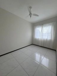 https://img.olx.com.br/thumbs256x256/28/289573643532810.jpg