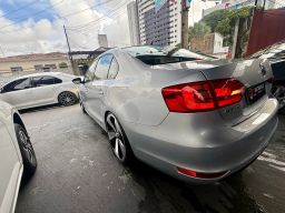 https://img.olx.com.br/thumbs256x256/29/290635303374297.jpg