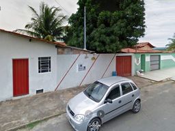 Título do anúncio: Casa com Lote de 300,00m² no bairro São Domingos em Espinosa/MG