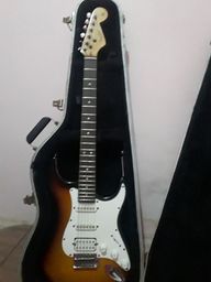 Título do anúncio: Guitarra Fender (China)