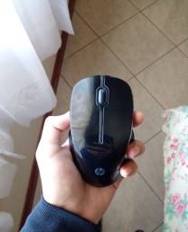 Título do anúncio: Mouse sem Fio da HP - Bom estado