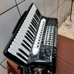 https://img.olx.com.br/thumbs256x256/29/292309418677064.jpg