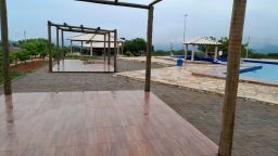 https://img.olx.com.br/thumbs256x256/29/292510404260719.jpg