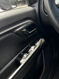 https://img.olx.com.br/thumbs256x256/29/292691440179687.jpg