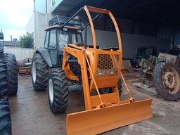 Trator valtra BM 110 ano 2013