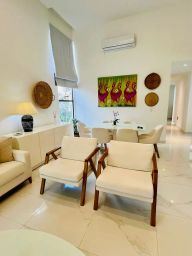 https://img.olx.com.br/thumbs256x256/29/294674680703315.jpg
