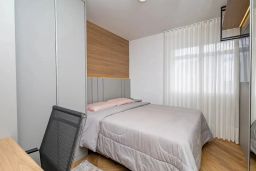 https://img.olx.com.br/thumbs256x256/29/295564287647648.jpg