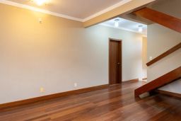 https://img.olx.com.br/thumbs256x256/29/295598405809767.jpg