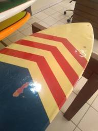 Título do anúncio: Relíquia: prancha de surf do ano de 1962