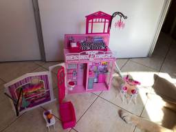 Título do anúncio: Casa Maleta da Barbie