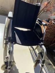 Título do anúncio: Cadeira de Rodas Ottobok