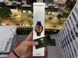 Título do anúncio: Smartwatch Samsung Galaxy Watch 4 44mm | Novo Lacrado  