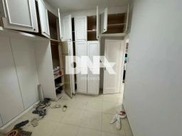 https://img.olx.com.br/thumbs256x256/29/299501045749056.jpg