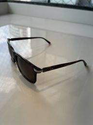 Título do anúncio: Vendo lindo óculos Polo Ralph Lauren