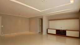 https://img.olx.com.br/thumbs256x256/30/300657903157772.jpg