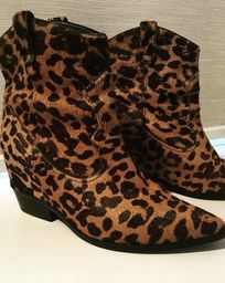 bota animal print arezzo