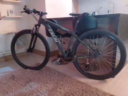 https://img.olx.com.br/thumbs256x256/30/301457179454781.jpg