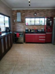 https://img.olx.com.br/thumbs256x256/30/301512642498320.jpg