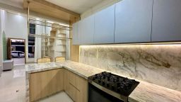 https://img.olx.com.br/thumbs256x256/30/301561640000270.jpg