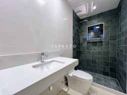 https://img.olx.com.br/thumbs256x256/30/301570643237581.jpg