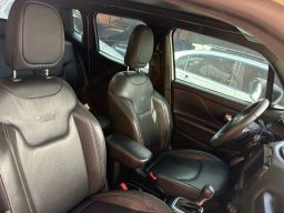 https://img.olx.com.br/thumbs256x256/30/301622794031775.jpg