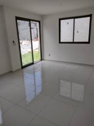 Título do anúncio: Casa de condomínio para venda possui 110 metros quadrados com 4 quartos em Abrantes - Cama
