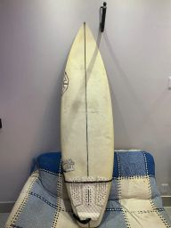 https://img.olx.com.br/thumbs256x256/30/302526751332851.jpg