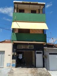Título do anúncio: Casa com 6 dormitórios à venda, 250 m² por R$ 350.000 - Prefeito José Walter - Fortaleza/C