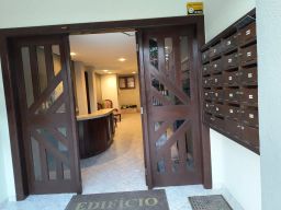 https://img.olx.com.br/thumbs256x256/30/303521140591829.jpg