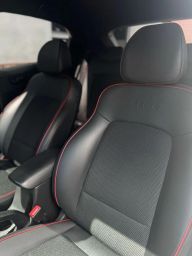https://img.olx.com.br/thumbs256x256/30/303572161363308.jpg