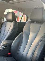 https://img.olx.com.br/thumbs256x256/30/303644454972816.jpg