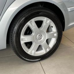 https://img.olx.com.br/thumbs256x256/30/304533880758414.jpg