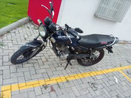 https://img.olx.com.br/thumbs256x256/30/304586514836603.jpg