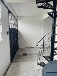 https://img.olx.com.br/thumbs256x256/30/304587386778981.jpg
