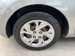 https://img.olx.com.br/thumbs256x256/30/304596039909614.jpg