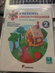 Título do anúncio: Livro novo lacrado Presente Lingua Portuguesa 2 - Projeto Presente - Editora Moderna