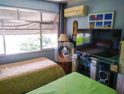 https://img.olx.com.br/thumbs256x256/30/305526162652727.jpg