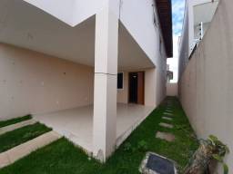 Título do anúncio: Casa para venda possui 110 metros quadrados com 3 quartos em Colina de Laranjeiras - Serra