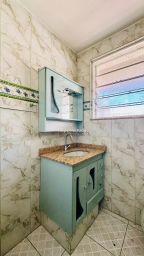 https://img.olx.com.br/thumbs256x256/30/306542281136425.jpg