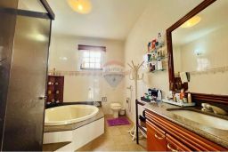 https://img.olx.com.br/thumbs256x256/30/306572521780079.jpg