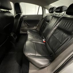 https://img.olx.com.br/thumbs256x256/30/306624322523509.jpg