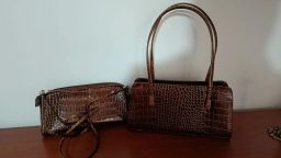 https://img.olx.com.br/thumbs256x256/30/306651414799083.jpg