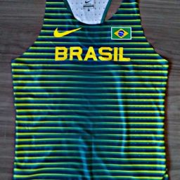 Título do anúncio: Regata camiseta nike Elite Running Brasil feminina ?